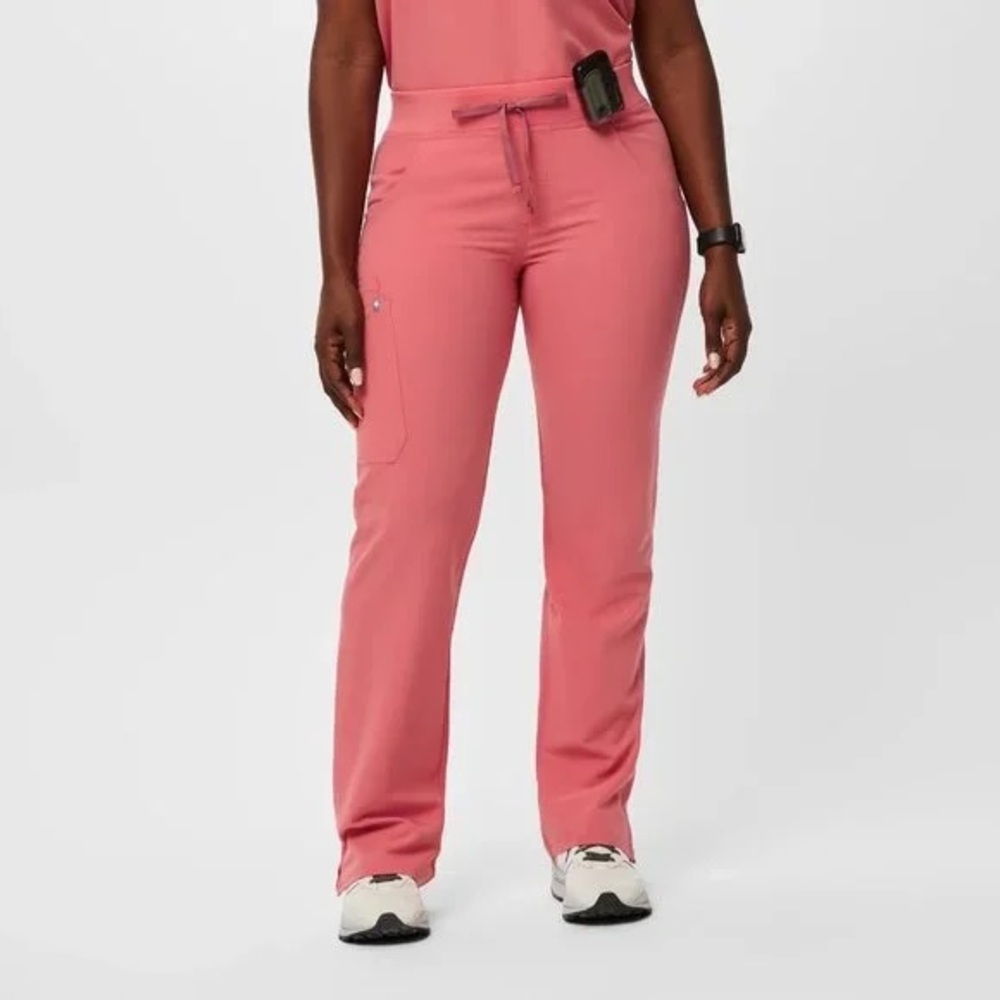 Figs | Desert Rose Yola Scrub Bottoms